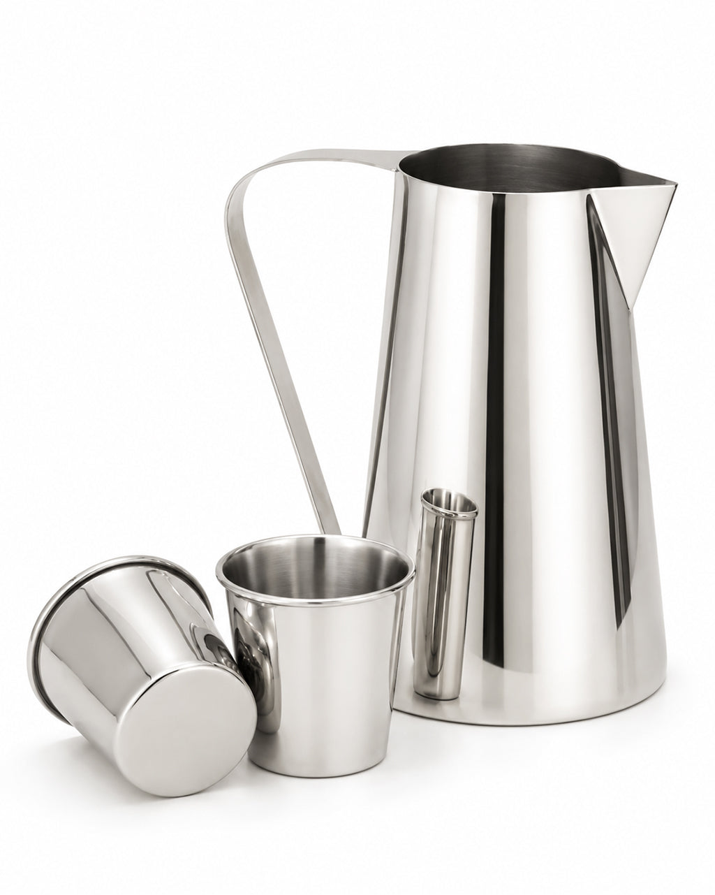 Carafe with Tumblers