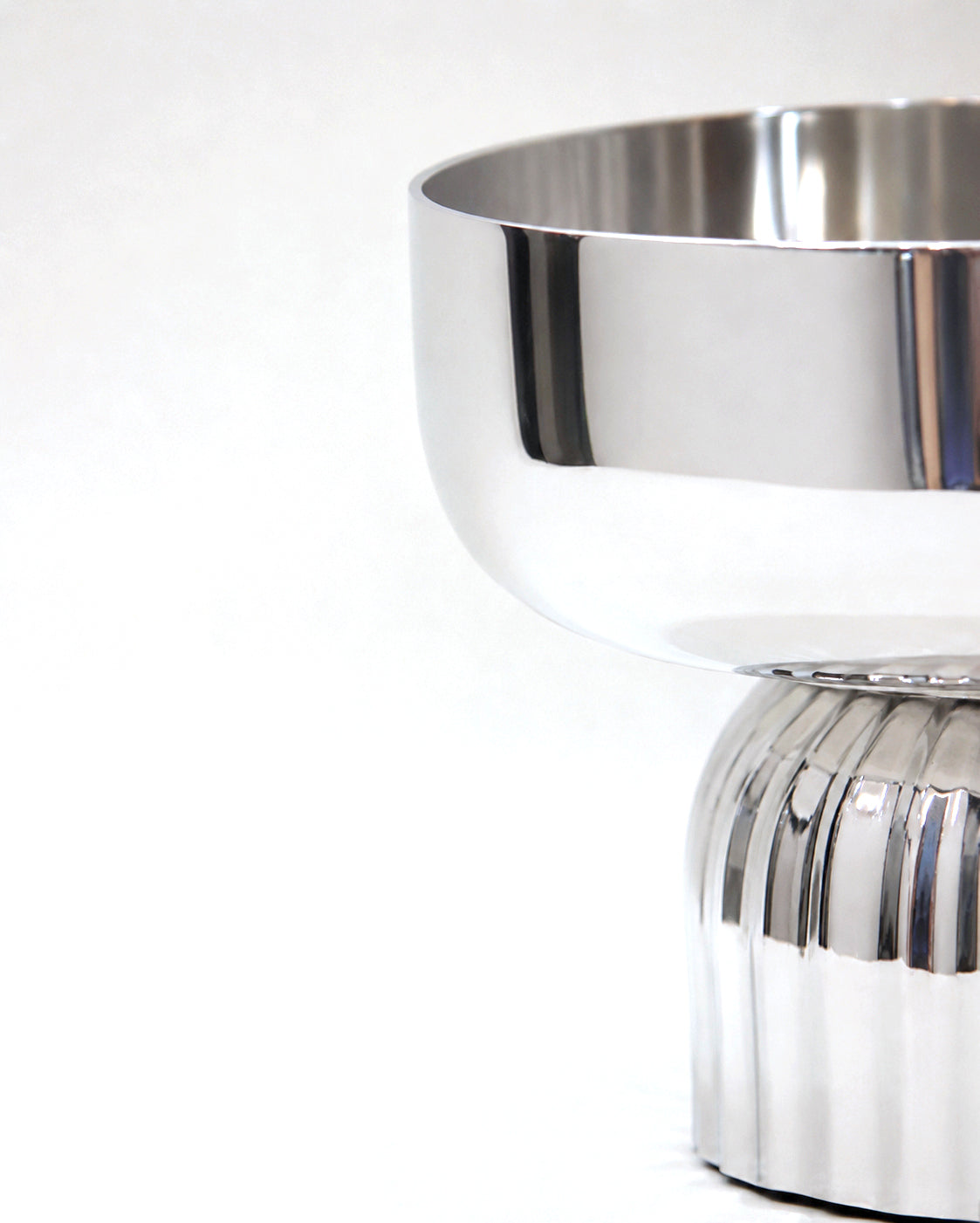 Footed Big Bowl Ribbed
