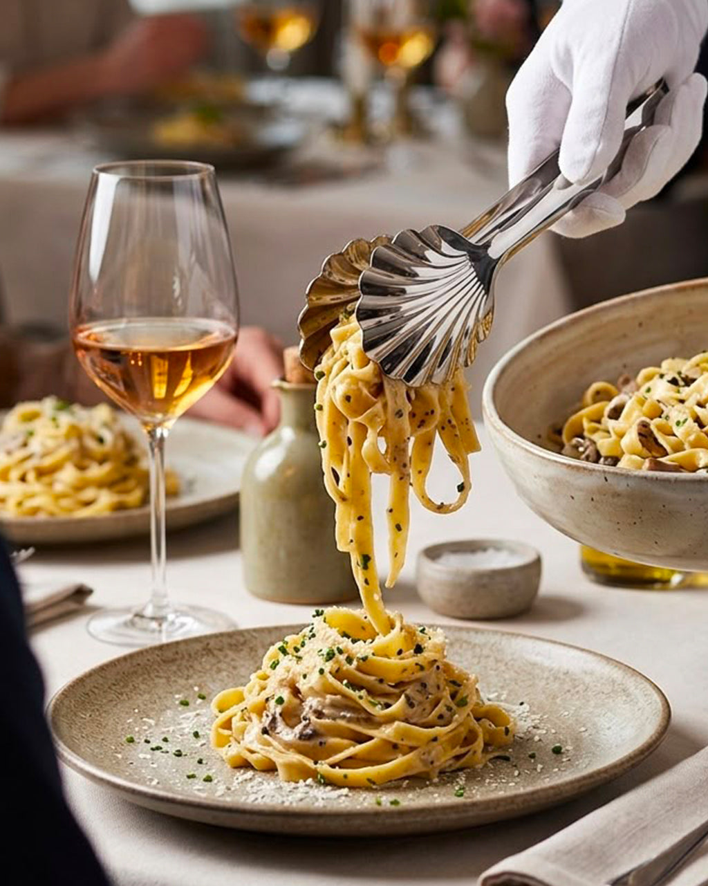 Shell Tongs