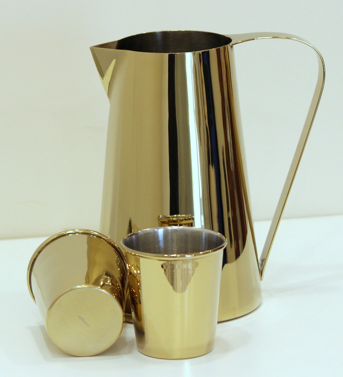 Stainless Steel Carafe with Tumblers