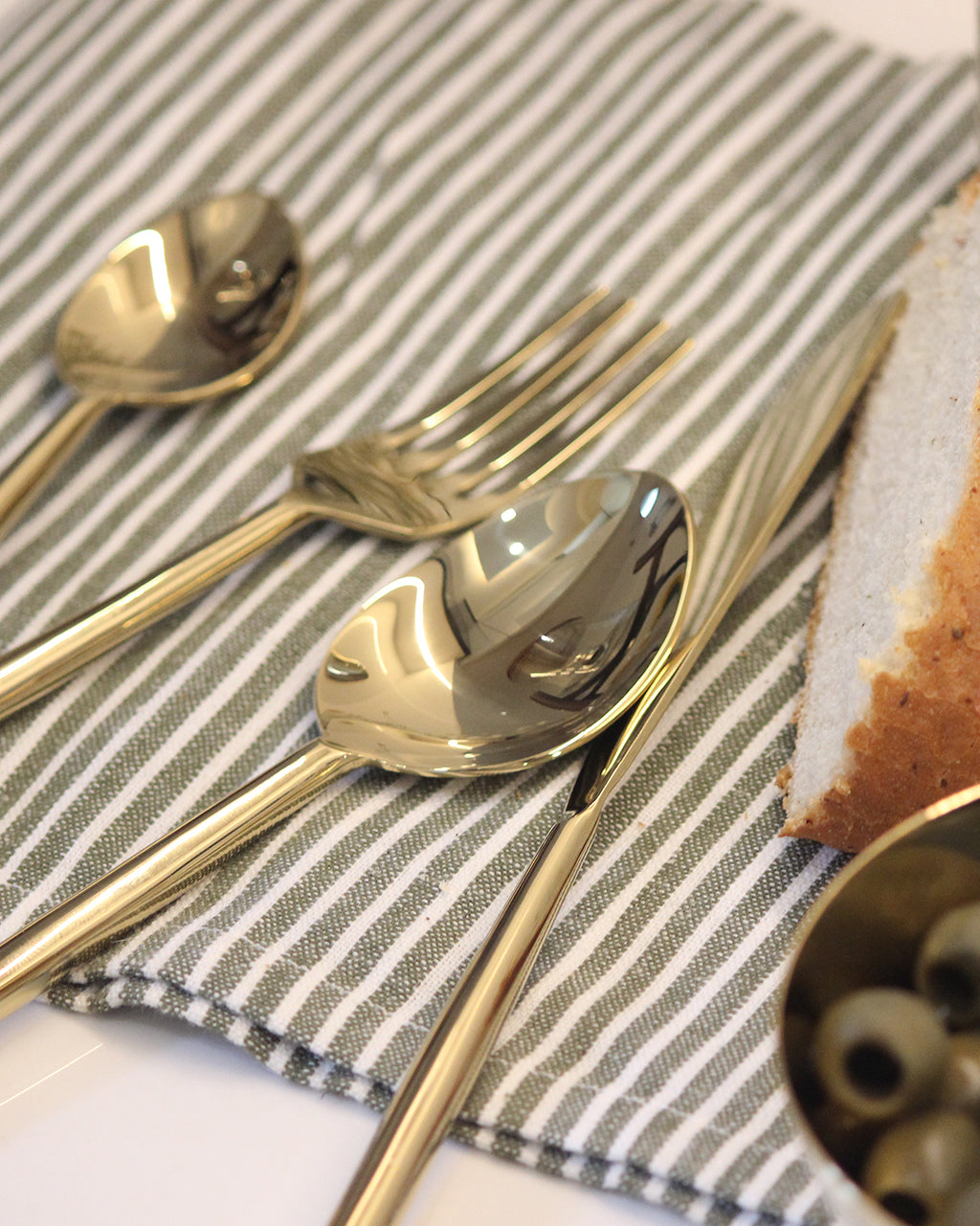 Round Handle Spoon Set of 4