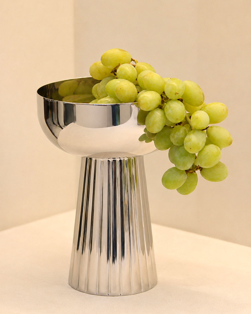 Footed Bowl Ribbed Tall