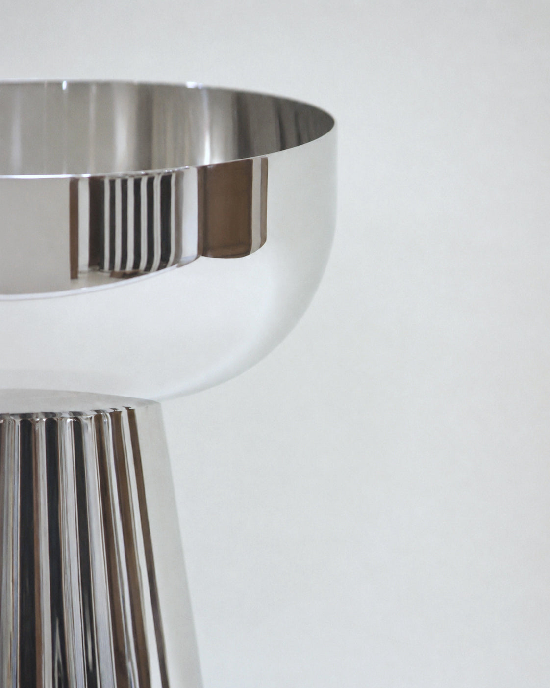 Footed Bowl Ribbed Tall