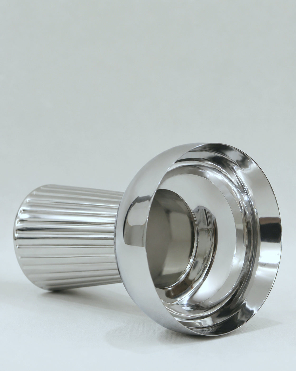 Footed Bowl Ribbed Tall